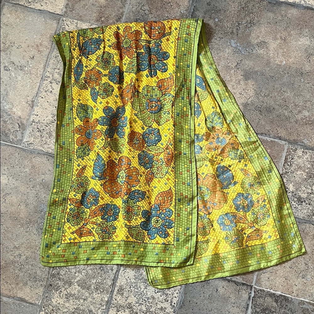 Mosaic Floral Designed Scarf